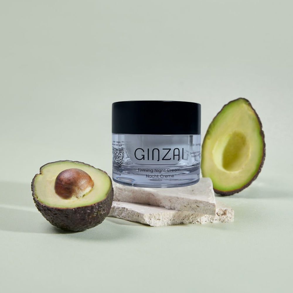 Straffende Nachtcreme mit Ginseng